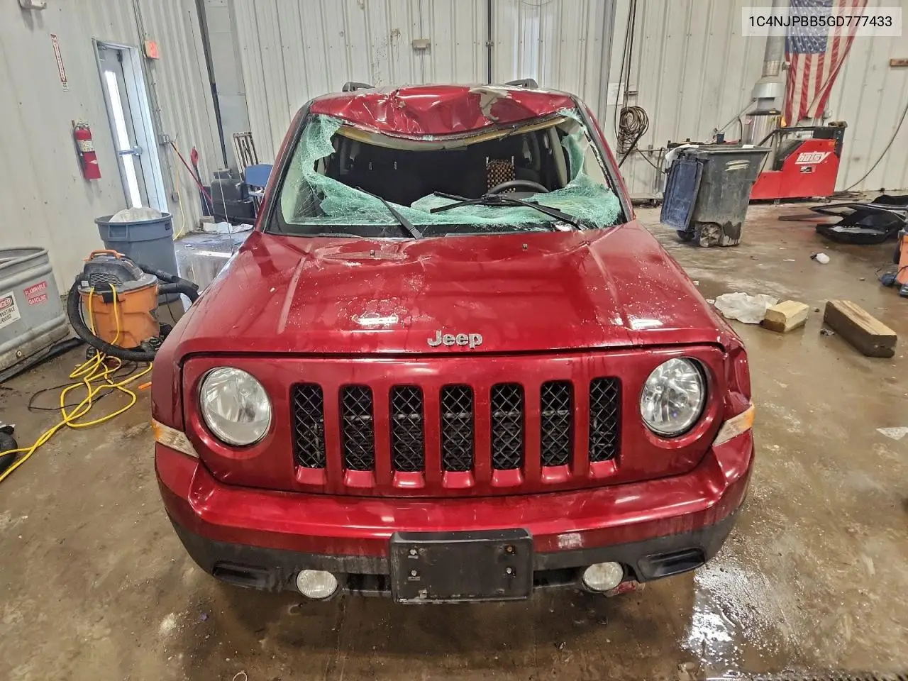 1C4NJPBB5GD777433 2016 Jeep Patriot Sport