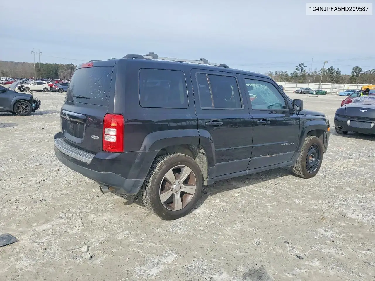 1C4NJPFA5HD209587 2017 Jeep Patriot Latitude