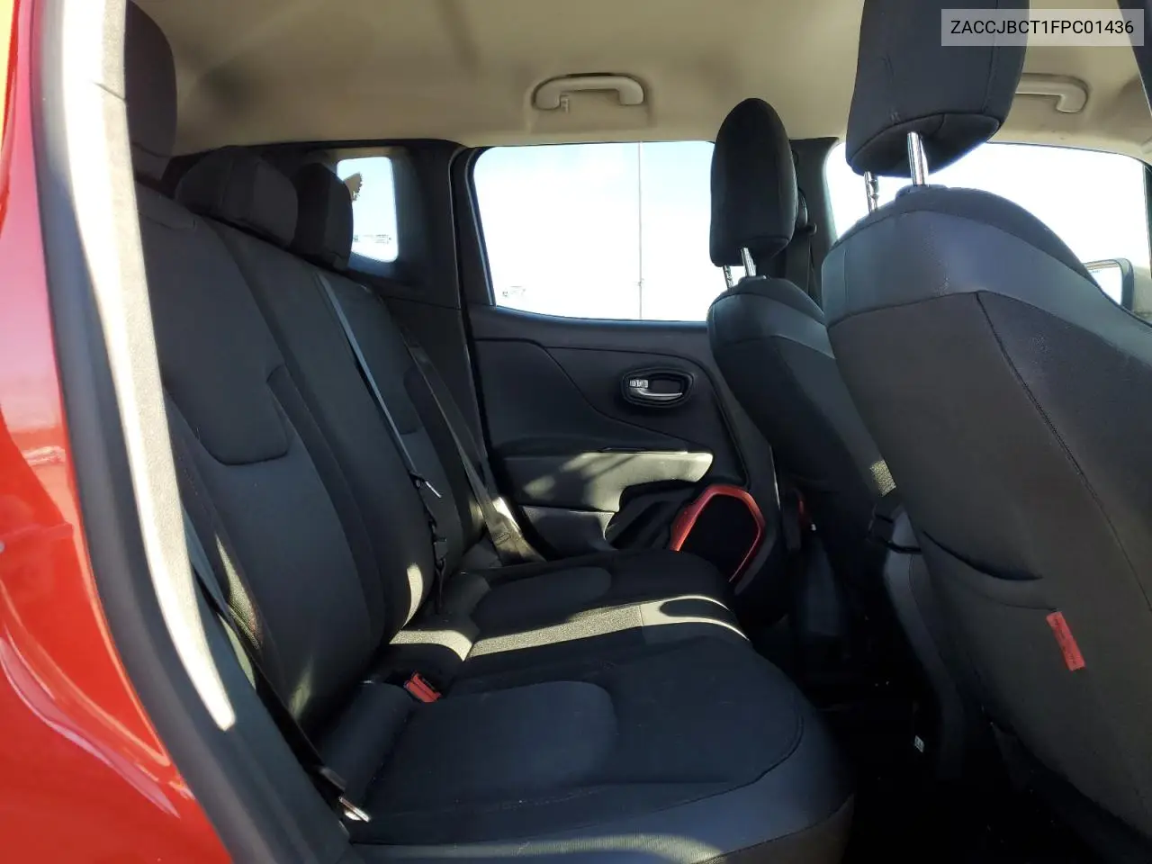 ZACCJBCT1FPC01436 2015 Jeep Renegade Trailhawk
