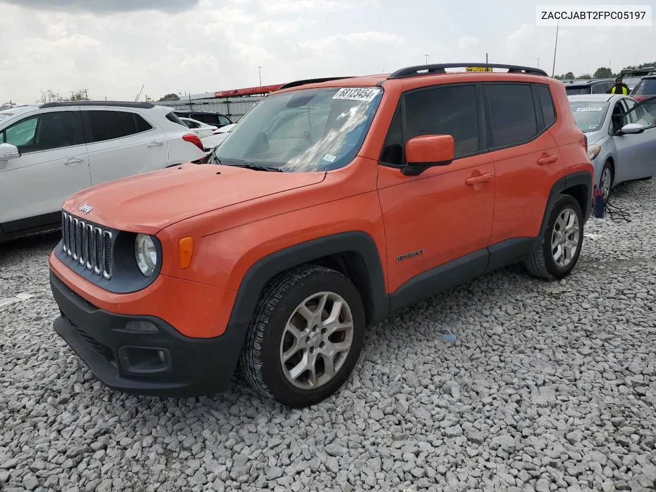 2015 Jeep Renegade Latitude VIN: ZACCJABT2FPC05197 Lot: 68123454