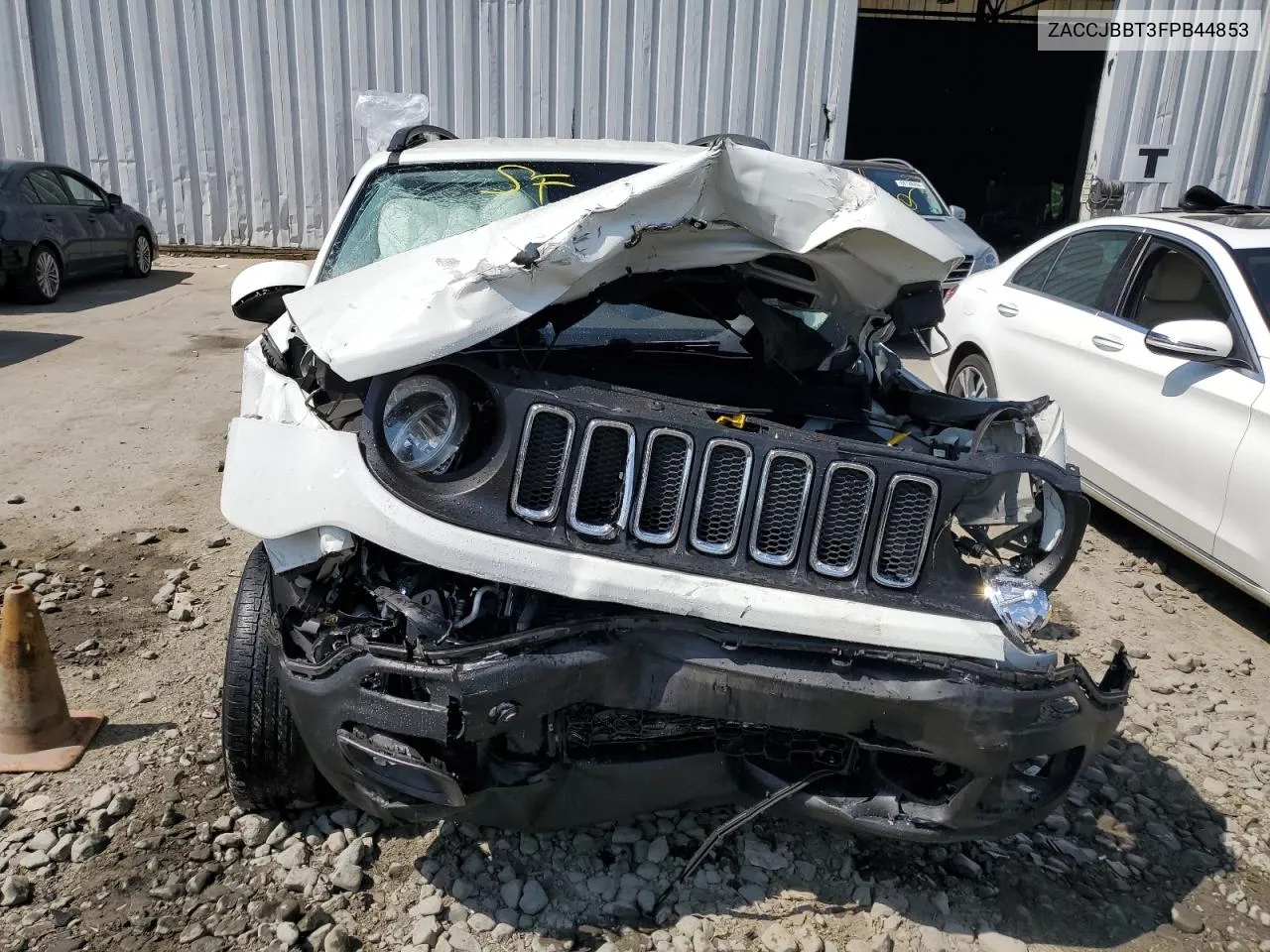 ZACCJBBT3FPB44853 2015 Jeep Renegade Latitude