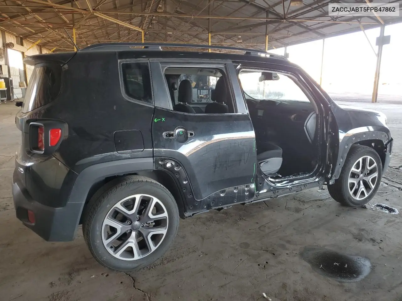 ZACCJABT5FPB47862 2015 Jeep Renegade Latitude