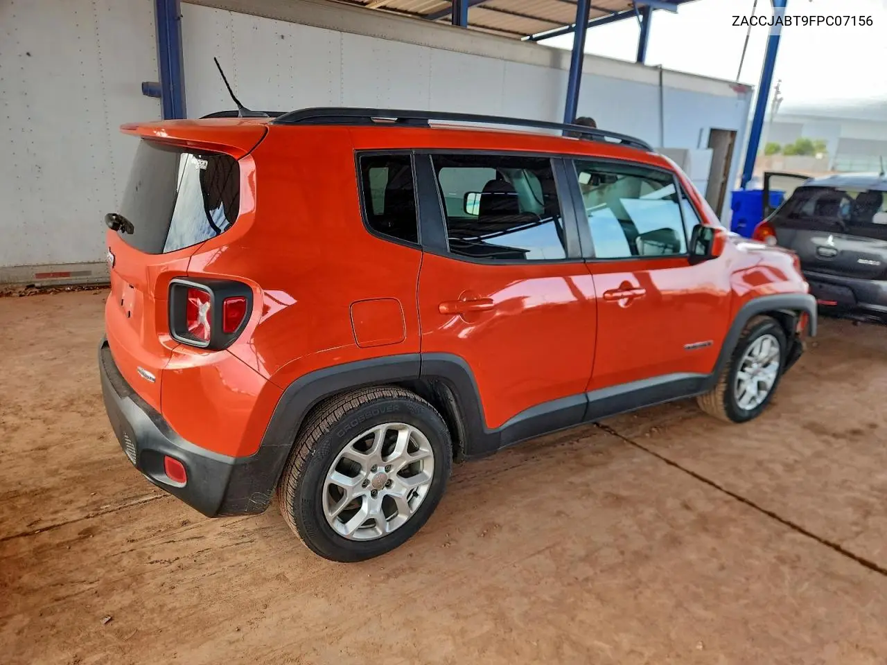 ZACCJABT9FPC07156 2015 Jeep Renegade Latitude