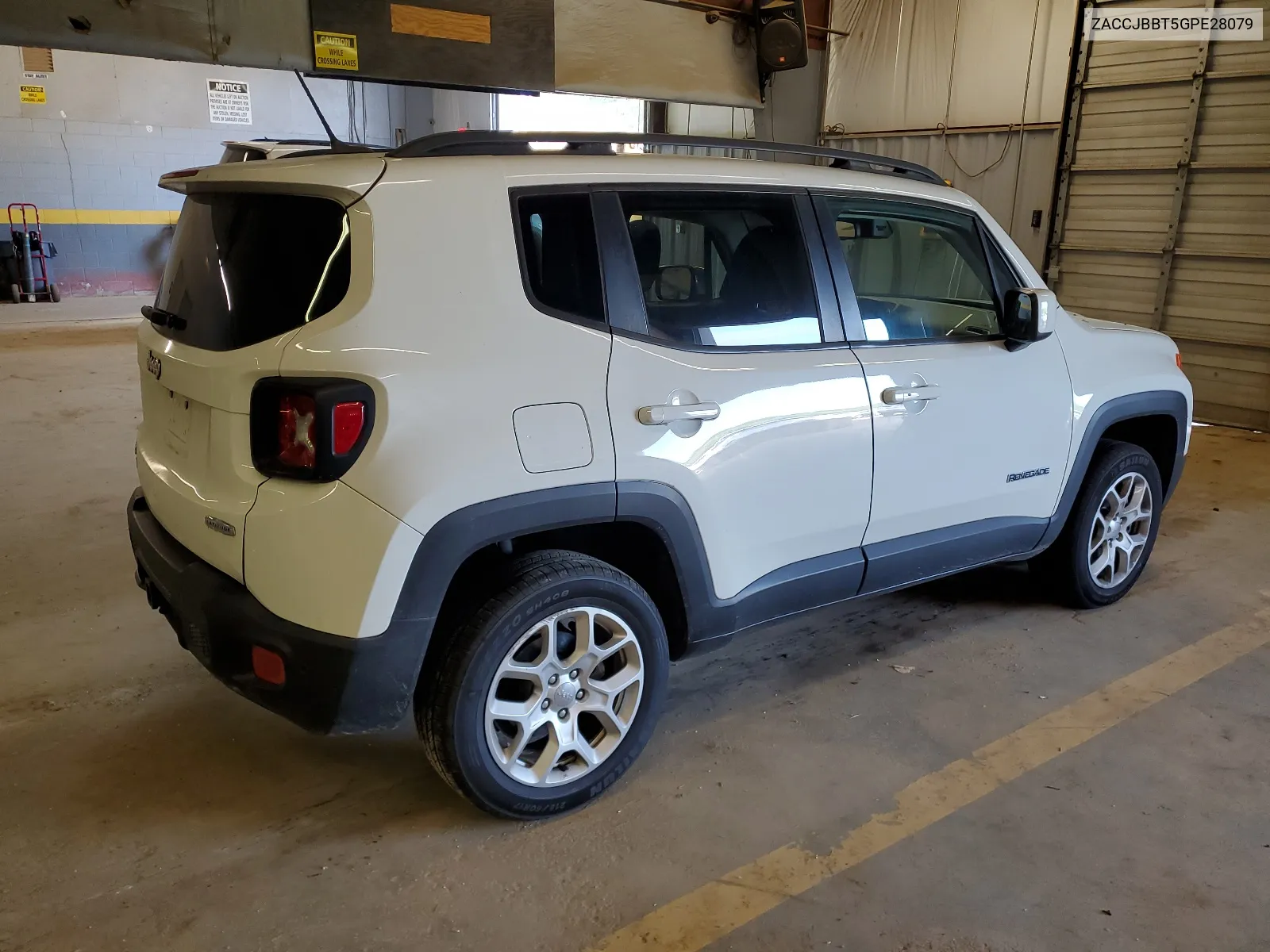 2016 Jeep Renegade Latitude VIN: ZACCJBBT5GPE28079 Lot: 60725724