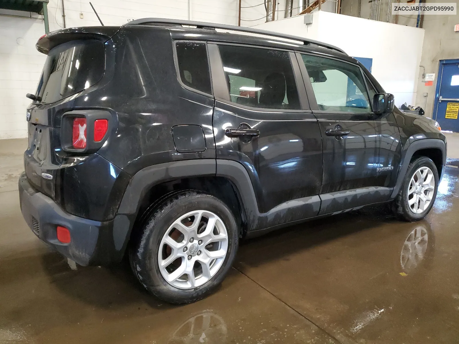 2016 Jeep Renegade Latitude VIN: ZACCJABT2GPD95990 Lot: 60945134