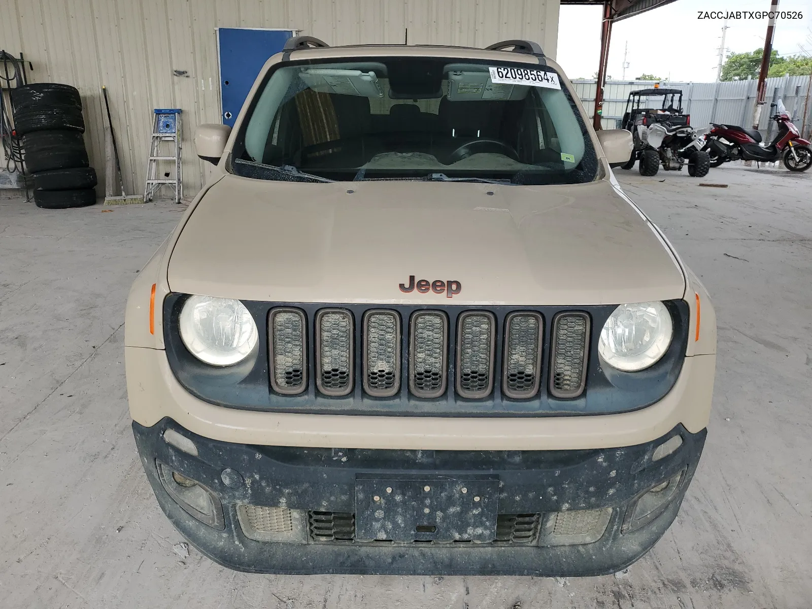 ZACCJABTXGPC70526 2016 Jeep Renegade Latitude