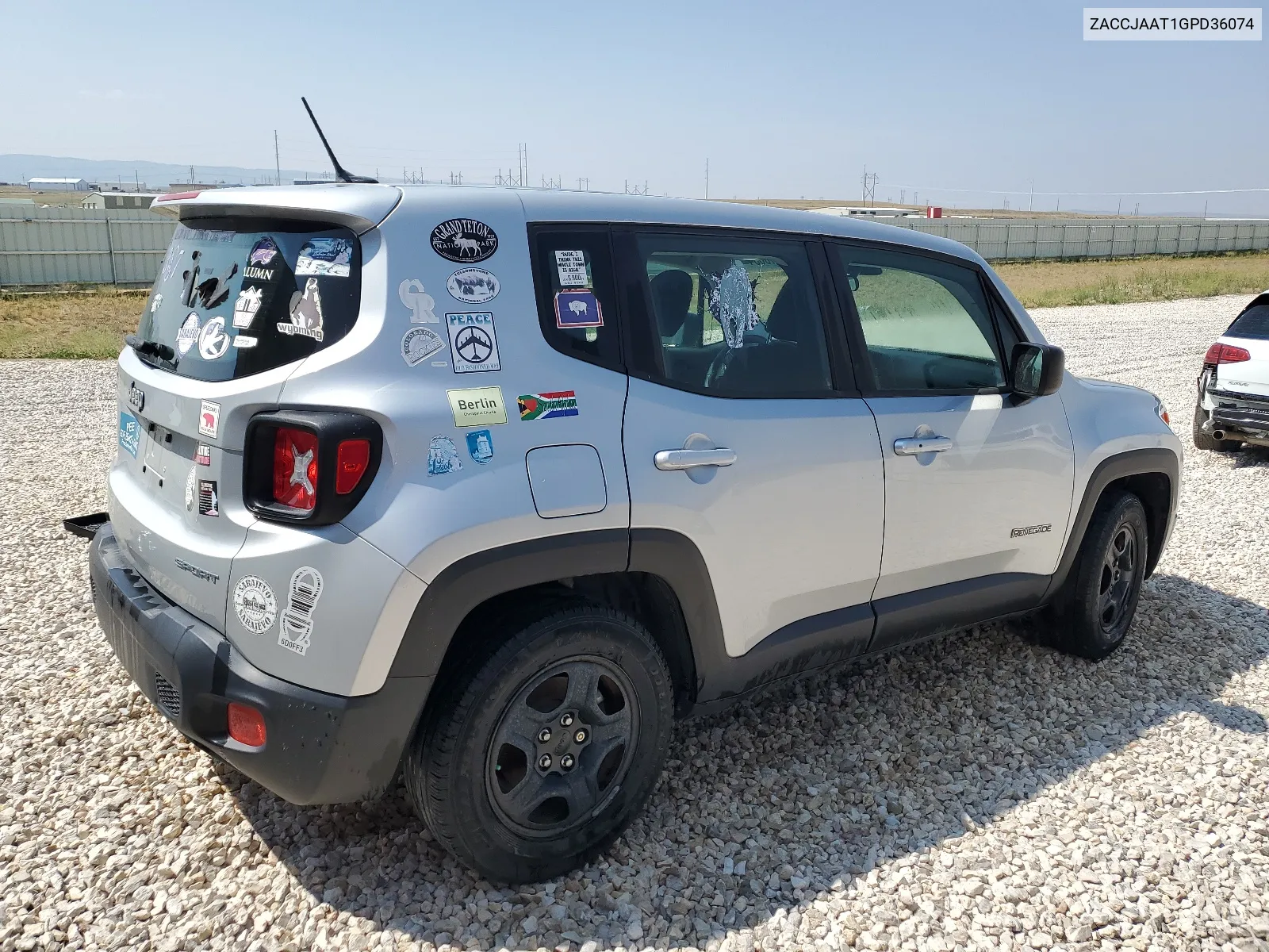 ZACCJAAT1GPD36074 2016 Jeep Renegade Sport