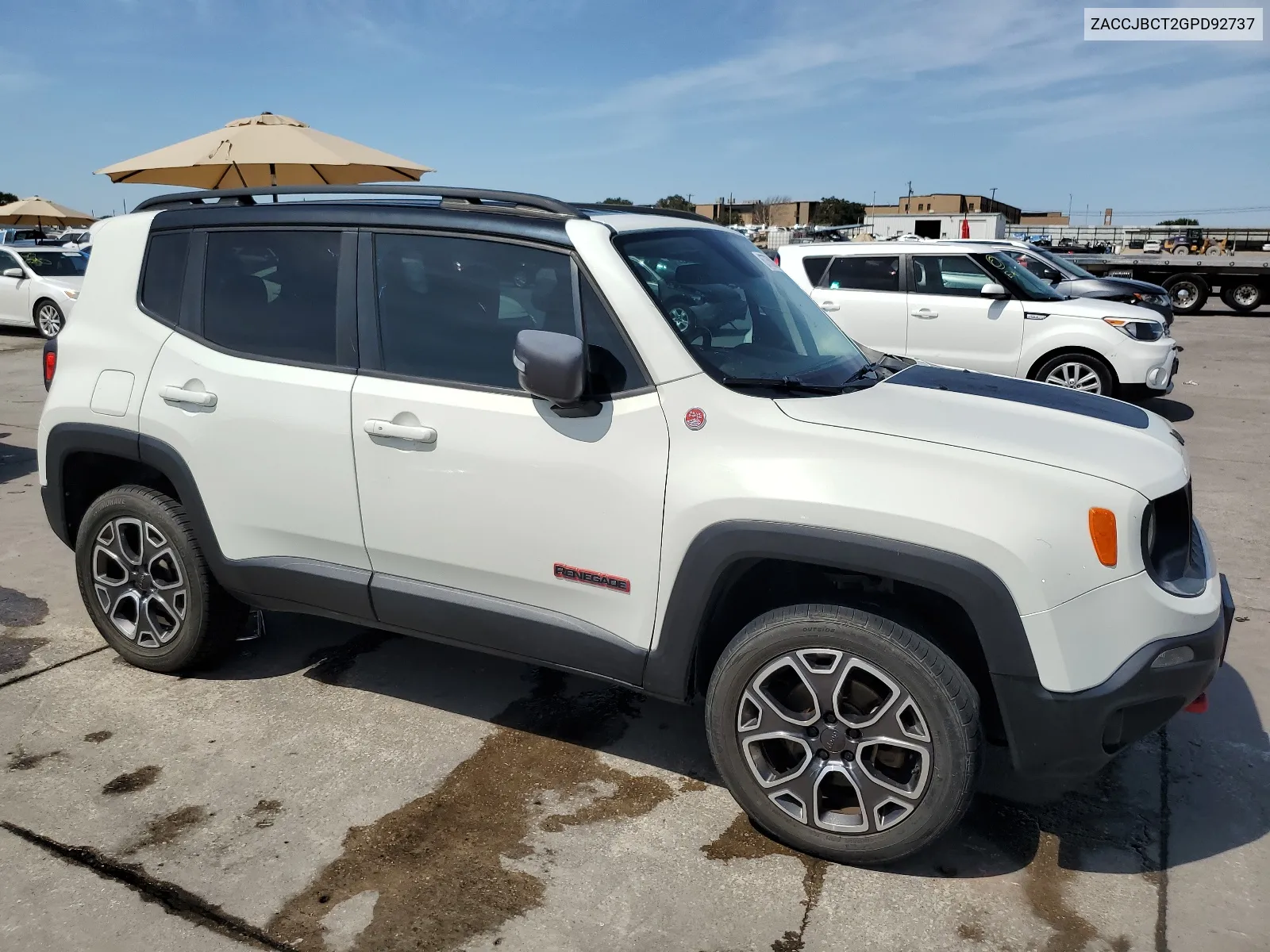 2016 Jeep Renegade Trailhawk VIN: ZACCJBCT2GPD92737 Lot: 67750064