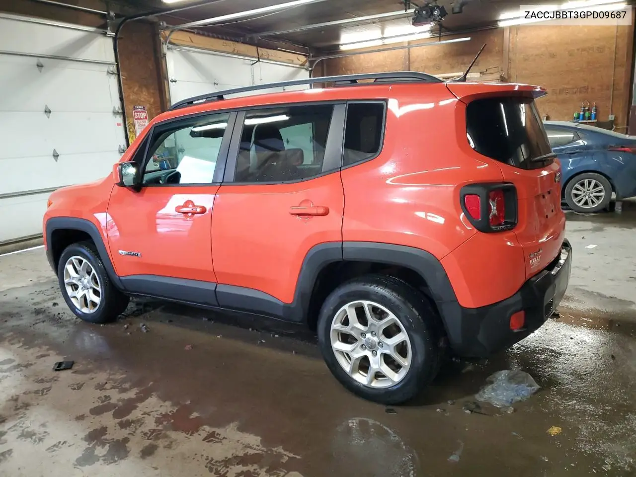 ZACCJBBT3GPD09687 2016 Jeep Renegade Latitude