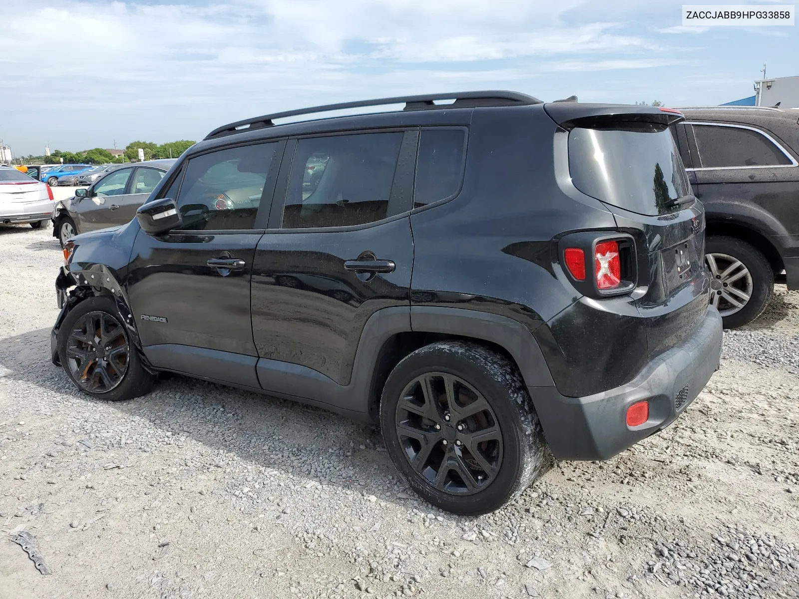 ZACCJABB9HPG33858 2017 Jeep Renegade Latitude