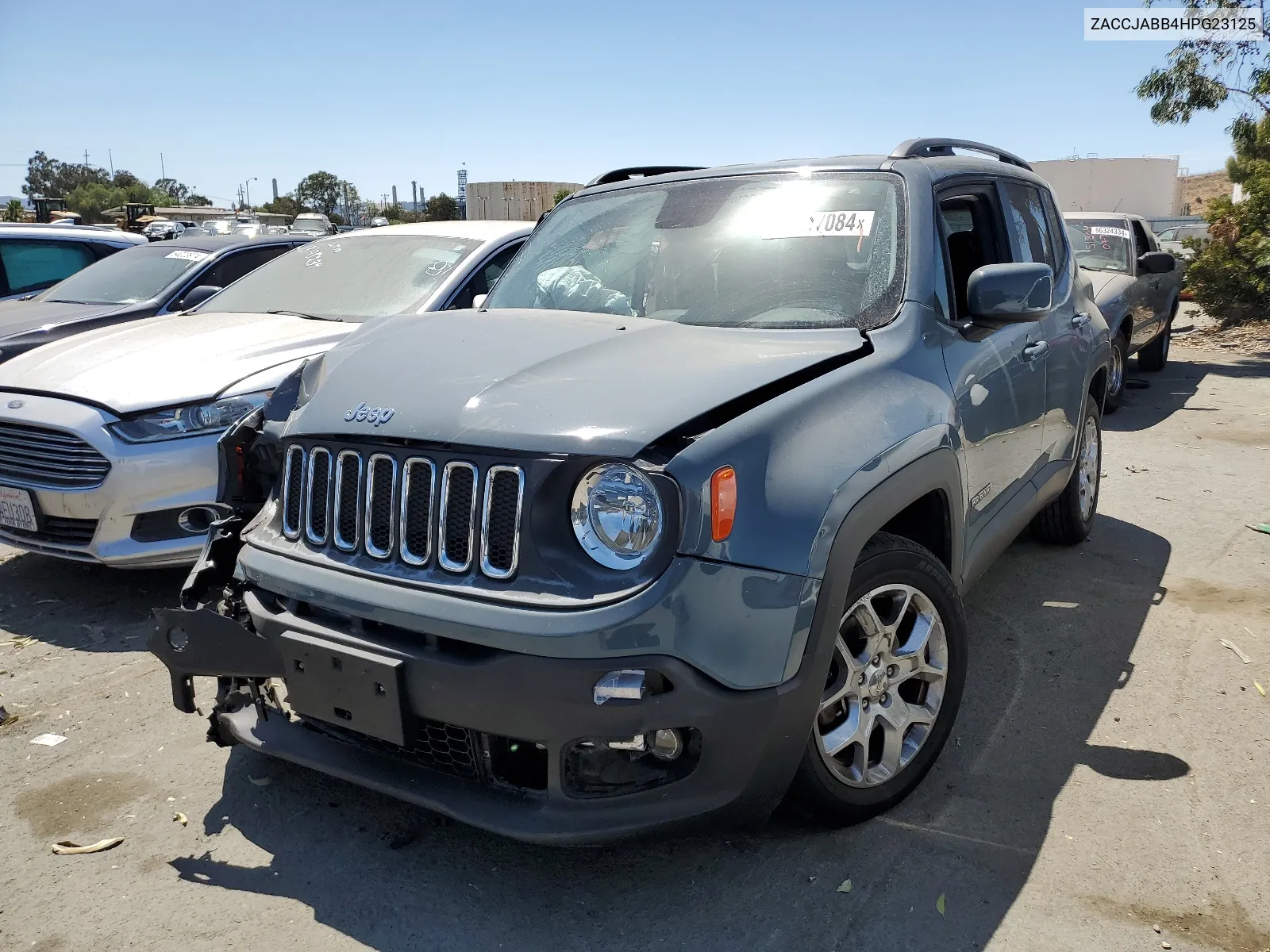 2017 Jeep Renegade Latitude VIN: ZACCJABB4HPG23125 Lot: 66347084