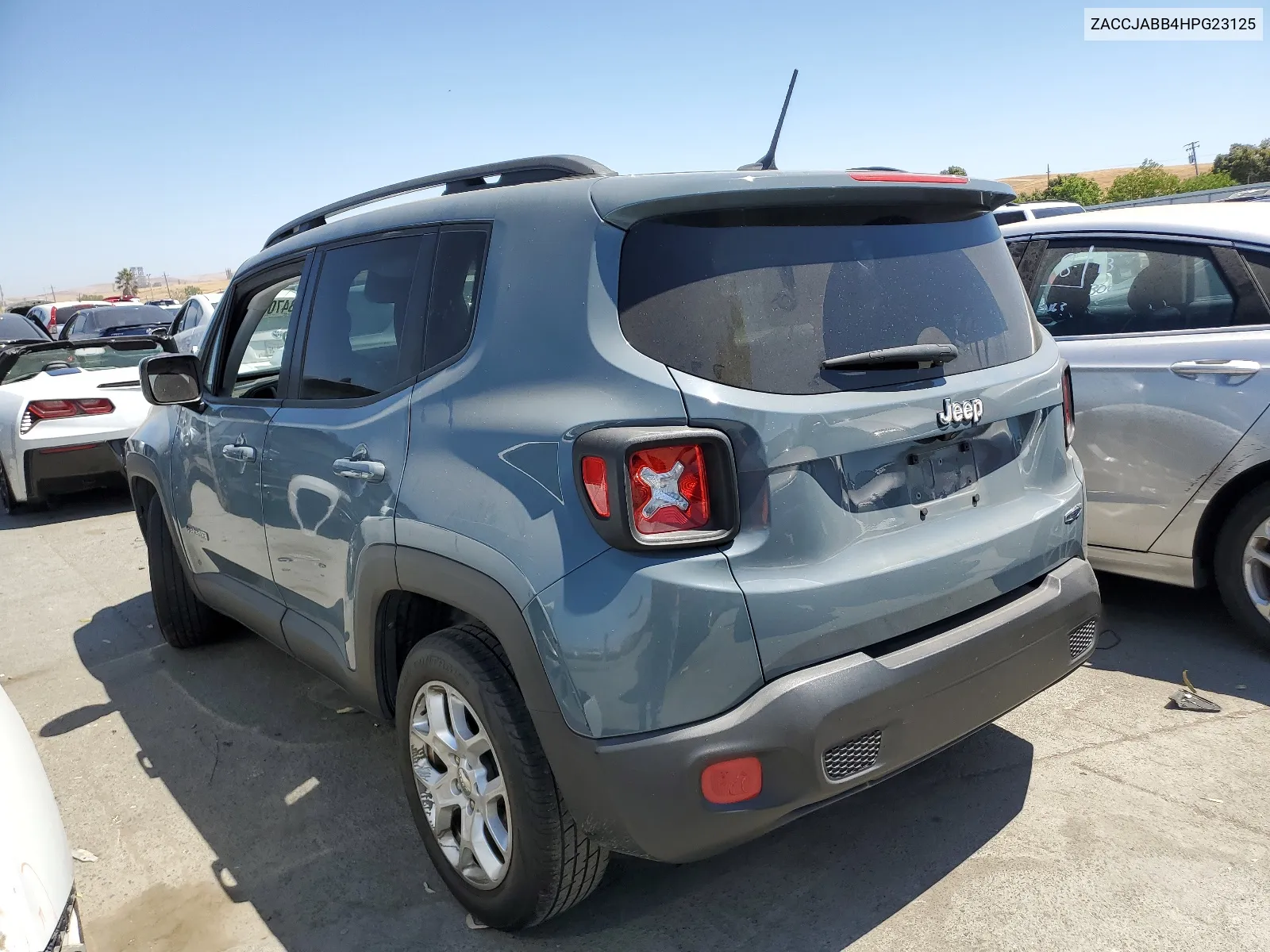 2017 Jeep Renegade Latitude VIN: ZACCJABB4HPG23125 Lot: 66347084