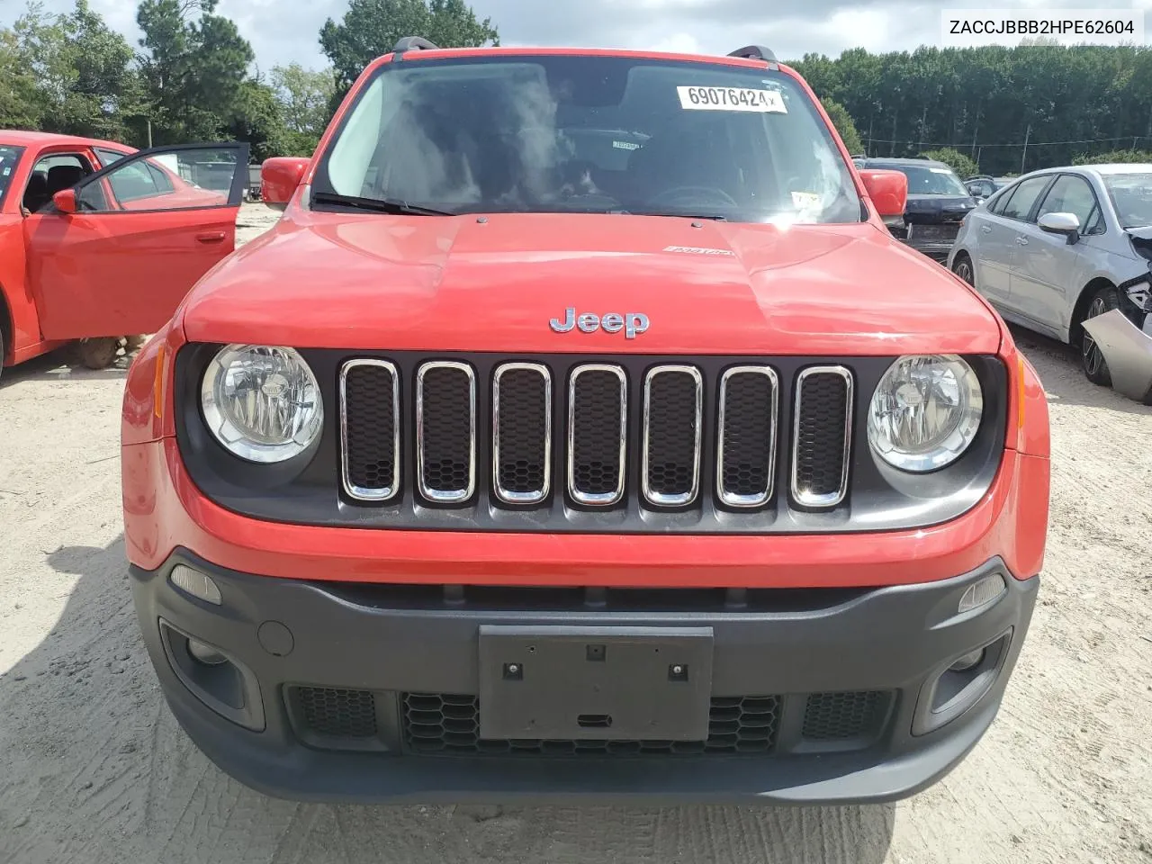 ZACCJBBB2HPE62604 2017 Jeep Renegade Latitude