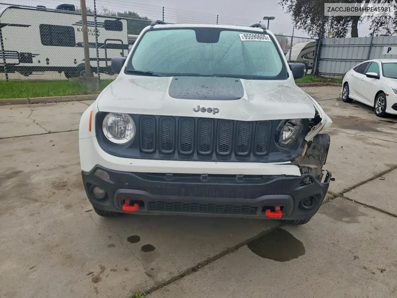 ZACCJBCB4HPE45981 2017 Jeep Renegade Trailhawk