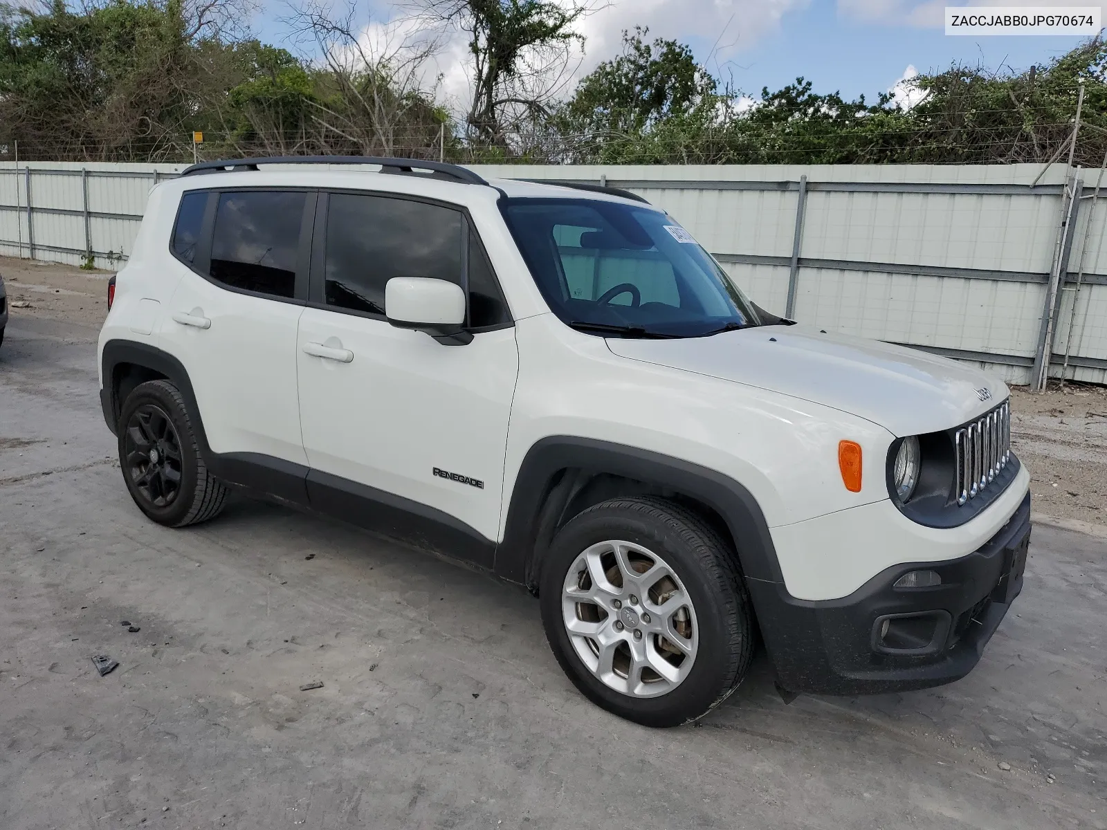 2018 Jeep Renegade Latitude VIN: ZACCJABB0JPG70674 Lot: 58487674