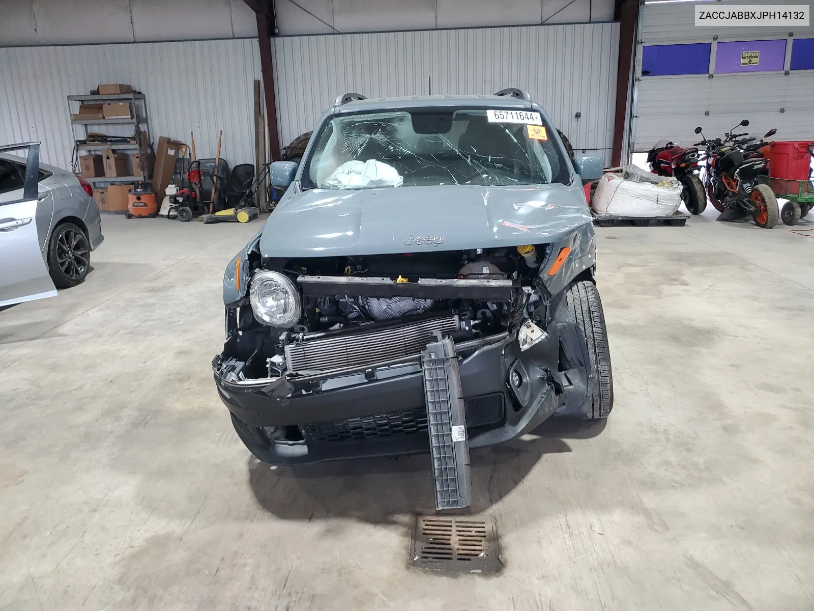 ZACCJABBXJPH14132 2018 Jeep Renegade Latitude