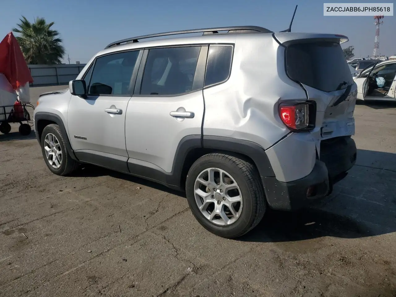 ZACCJABB6JPH85618 2018 Jeep Renegade Latitude