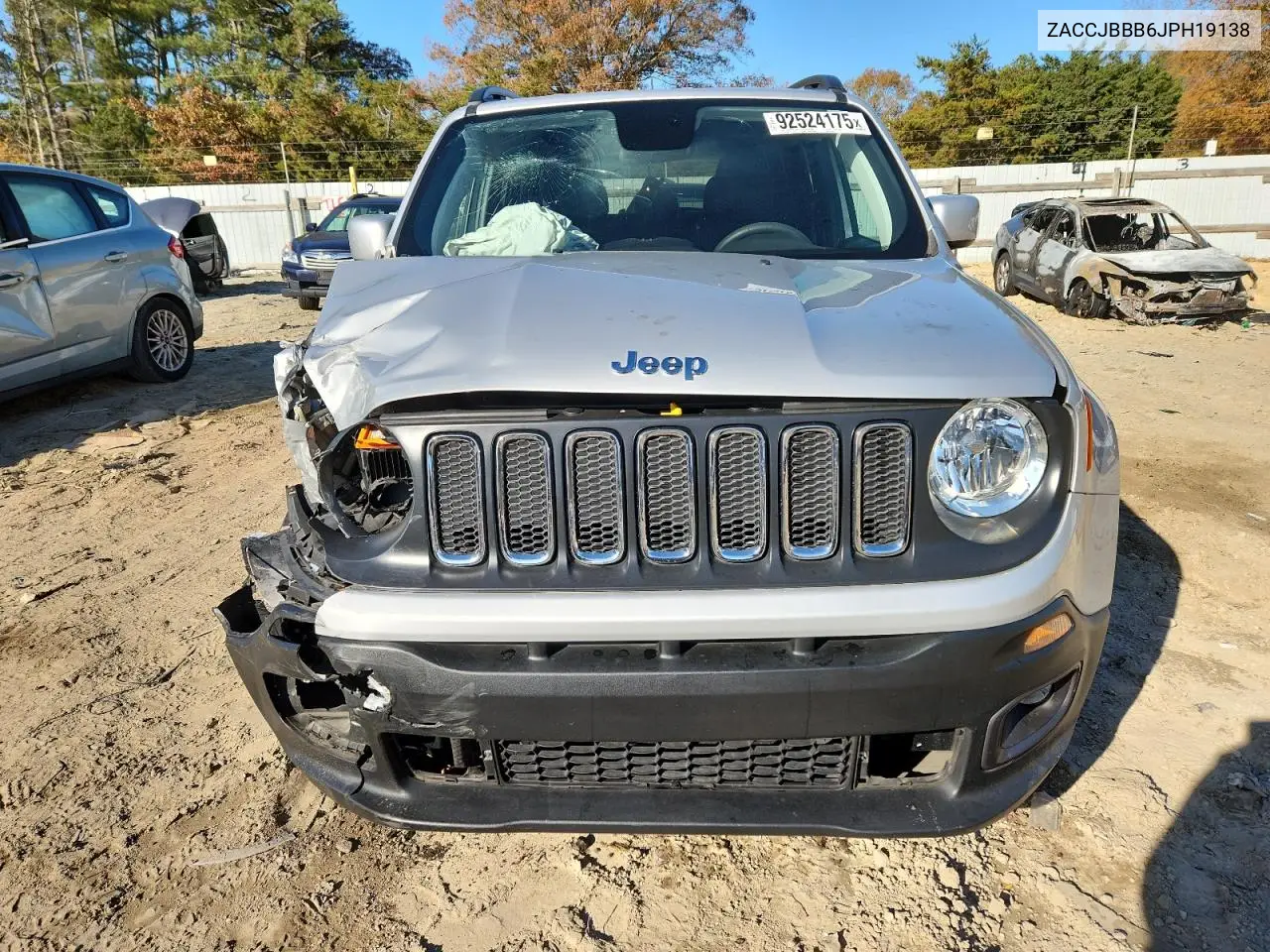 ZACCJBBB6JPH19138 2018 Jeep Renegade Latitude