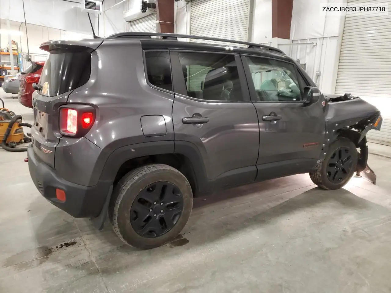 ZACCJBCB3JPH87718 2018 Jeep Renegade Trailhawk