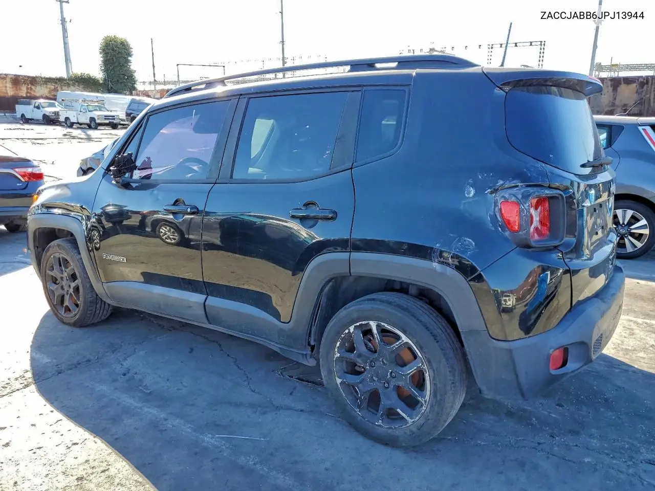 ZACCJABB6JPJ13944 2018 Jeep Renegade Latitude