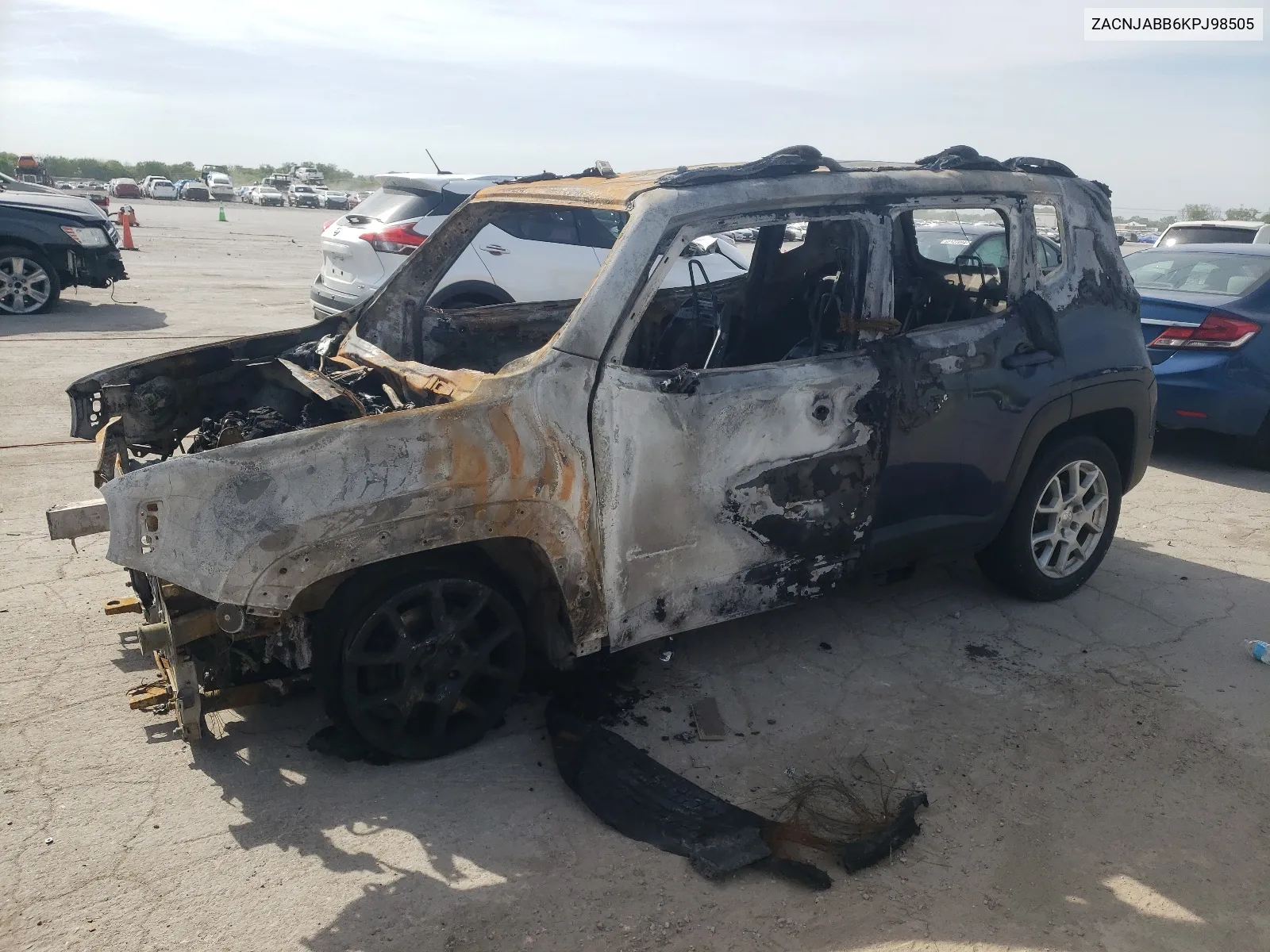 ZACNJABB6KPJ98505 2019 Jeep Renegade Latitude