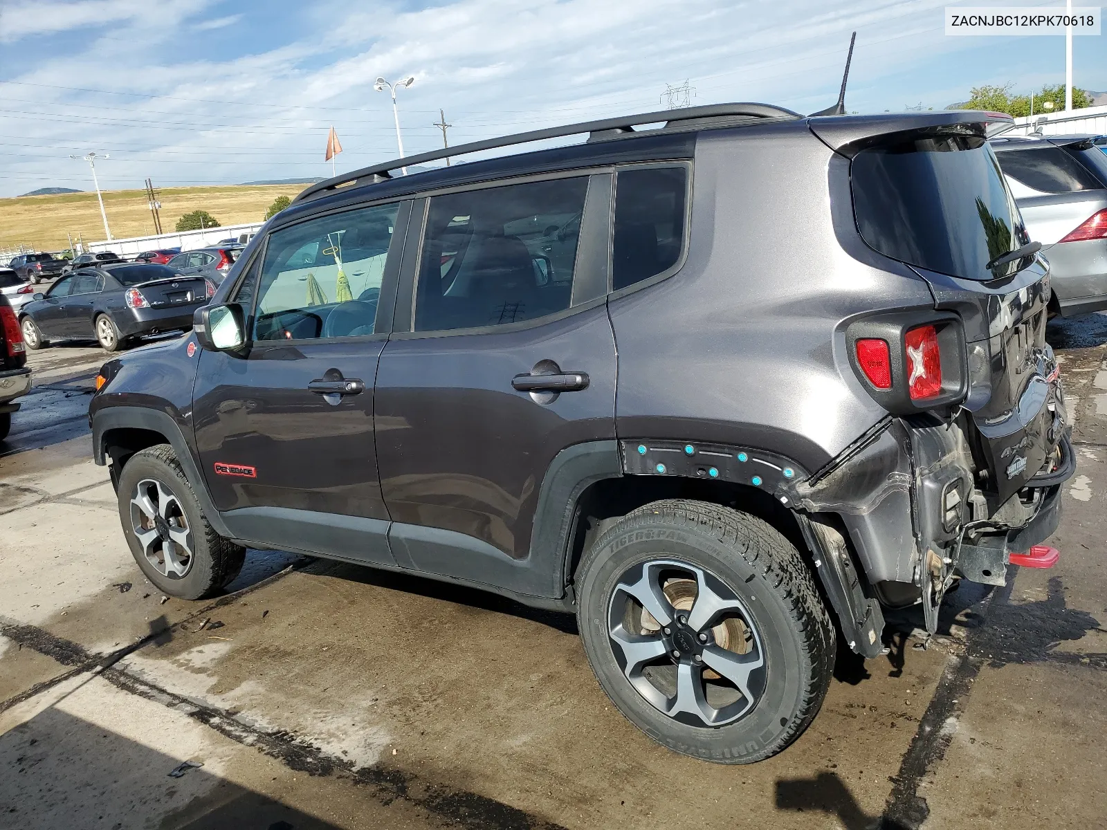 ZACNJBC12KPK70618 2019 Jeep Renegade Trailhawk