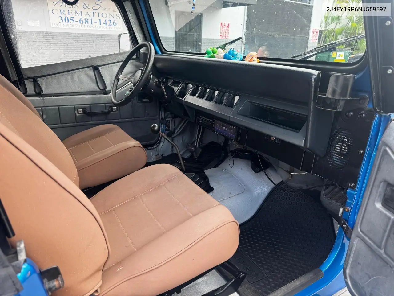 1992 Jeep Wrangler / Yj S VIN: 2J4FY19P6NJ559597 Lot: 50470745