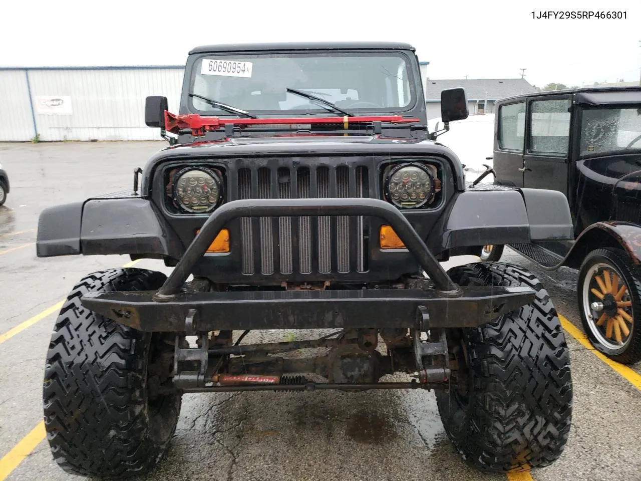 1994 Jeep Wrangler / Yj Se VIN: 1J4FY29S5RP466301 Lot: 60690954