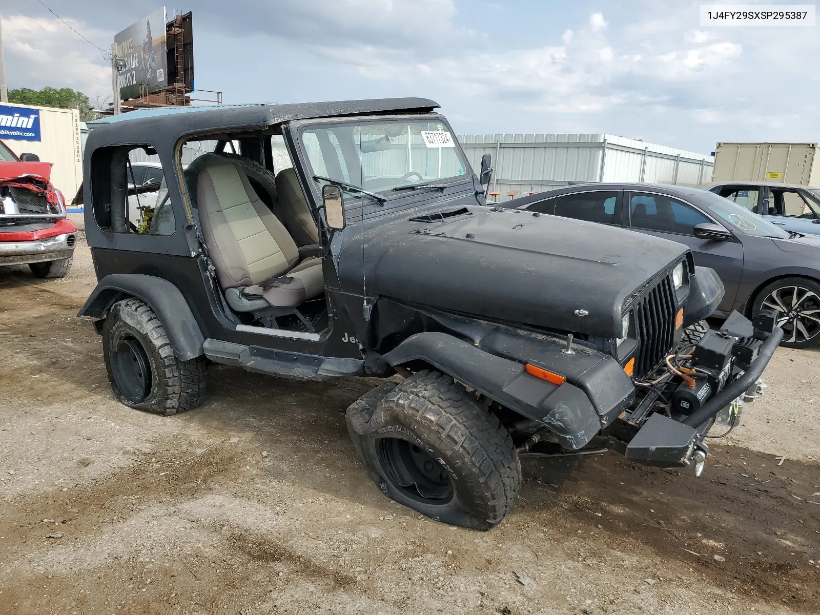 1995 Jeep Wrangler / Yj Se VIN: 1J4FY29SXSP295387 Lot: 63717324