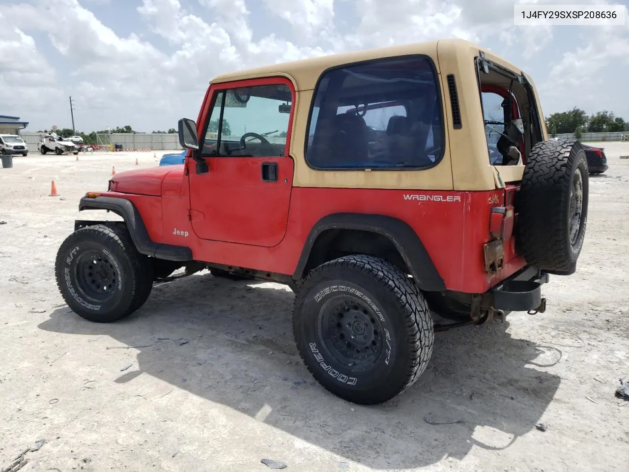 1995 Jeep Wrangler / Yj Se VIN: 1J4FY29SXSP208636 Lot: 69396124