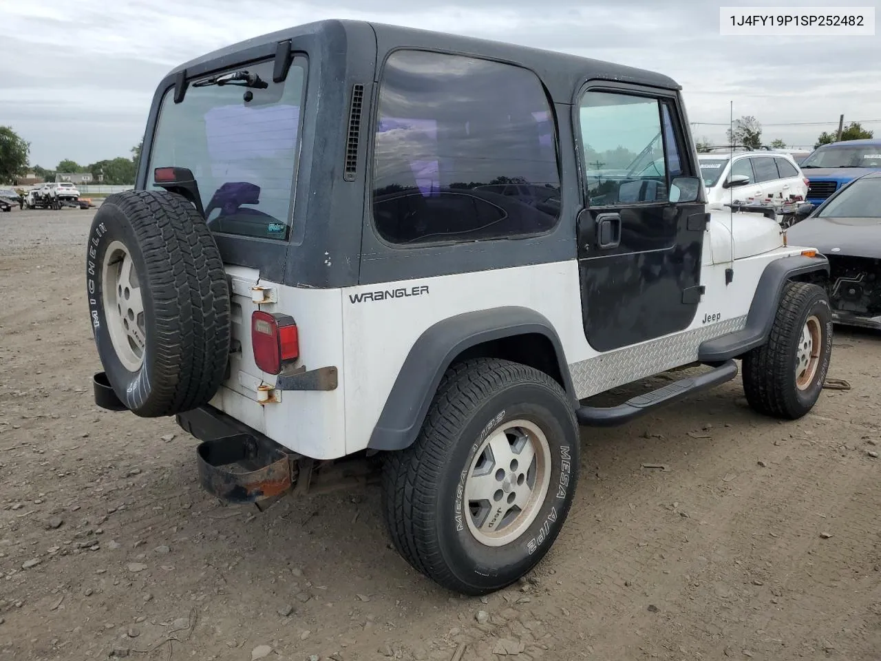 1995 Jeep Wrangler / Yj S VIN: 1J4FY19P1SP252482 Lot: 72098704