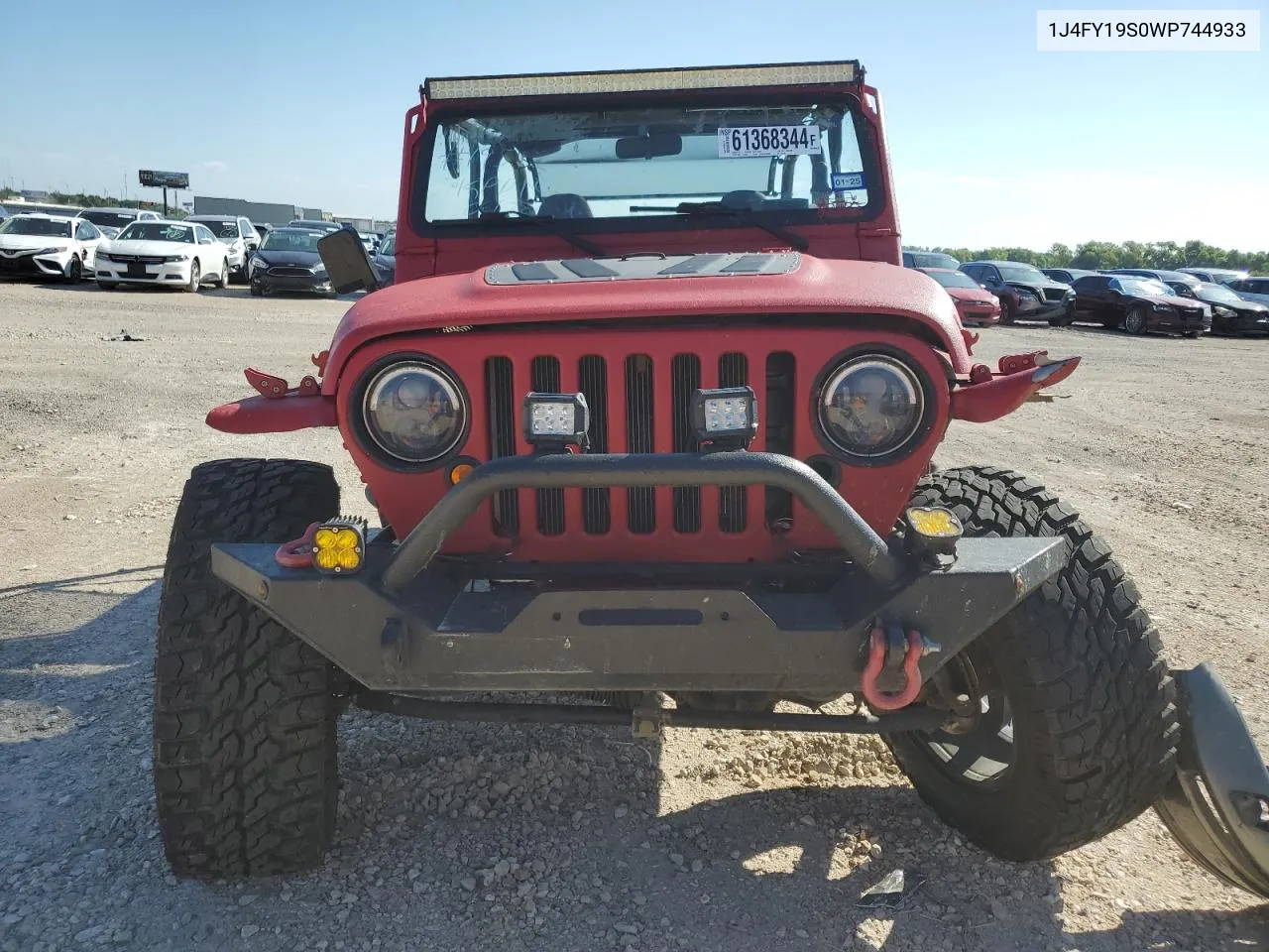 1998 Jeep Wrangler / Tj Sport VIN: 1J4FY19S0WP744933 Lot: 61368344