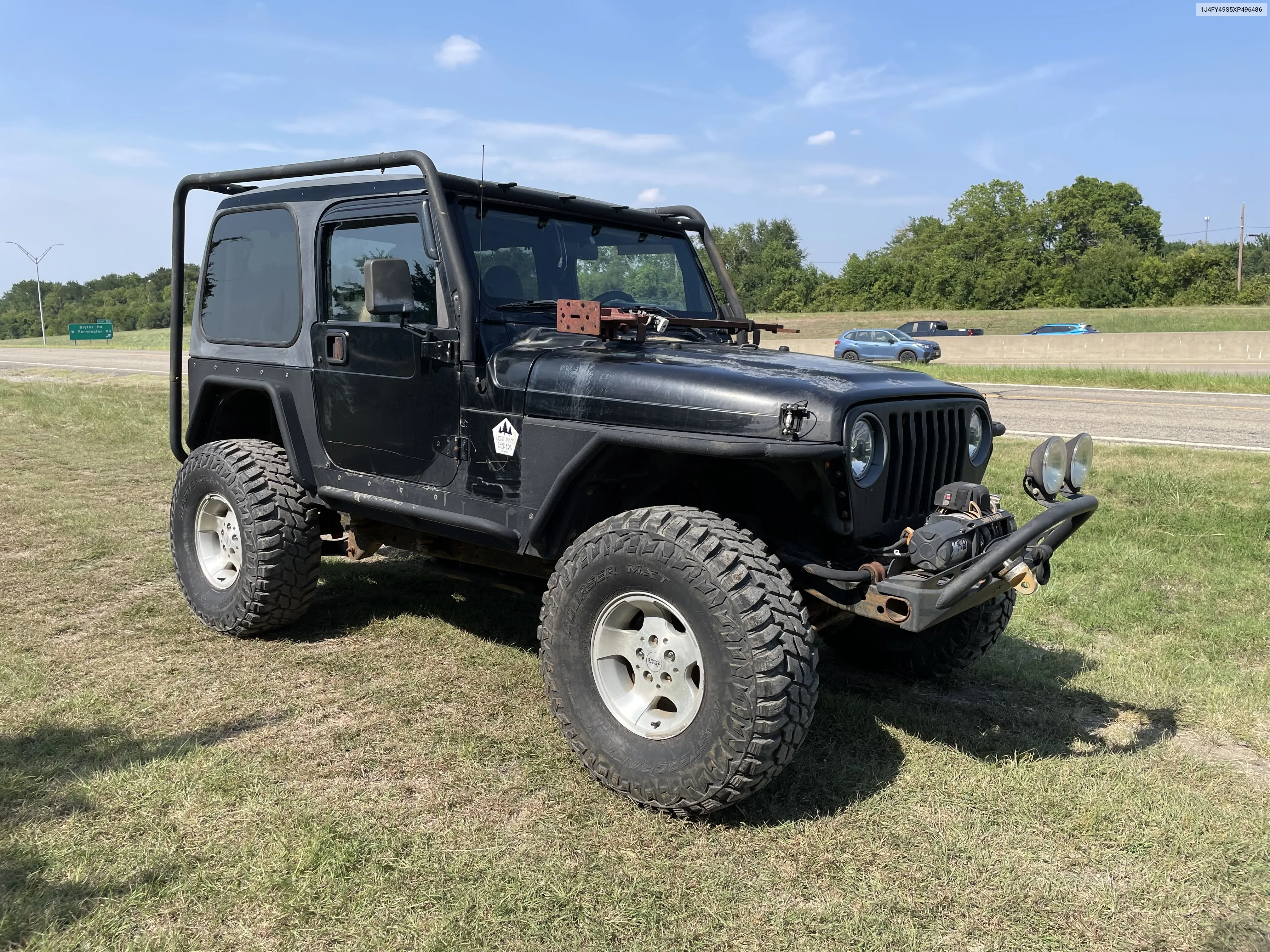 1999 Jeep Wrangler / Tj Sahara VIN: 1J4FY49S5XP496486 Lot: 67543494