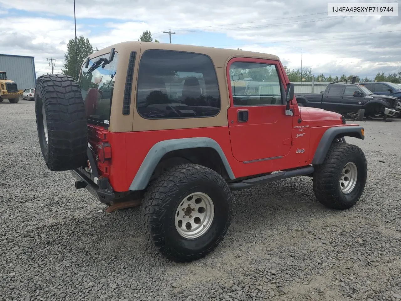 2000 Jeep Wrangler / Tj Sport VIN: 1J4FA49SXYP716744 Lot: 61143314