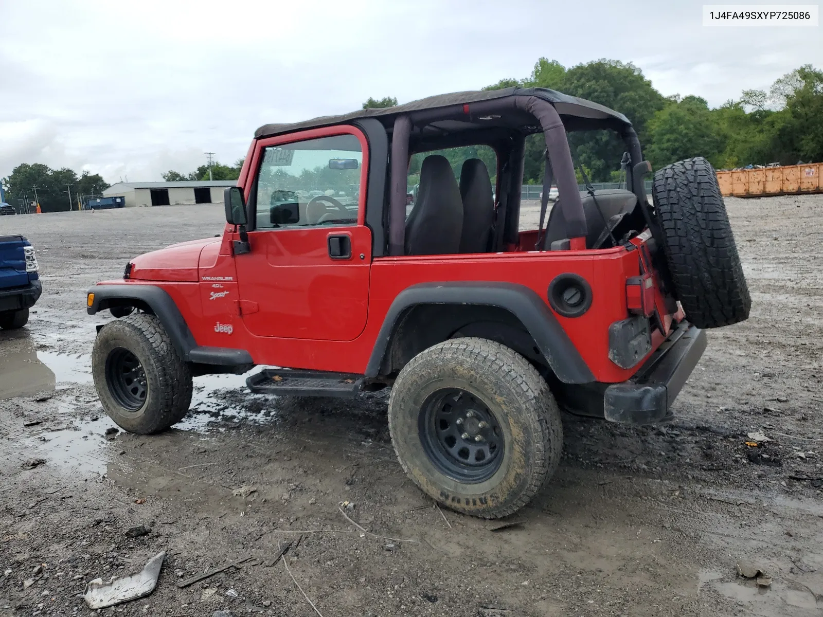 2000 Jeep Wrangler / Tj Sport VIN: 1J4FA49SXYP725086 Lot: 64471954