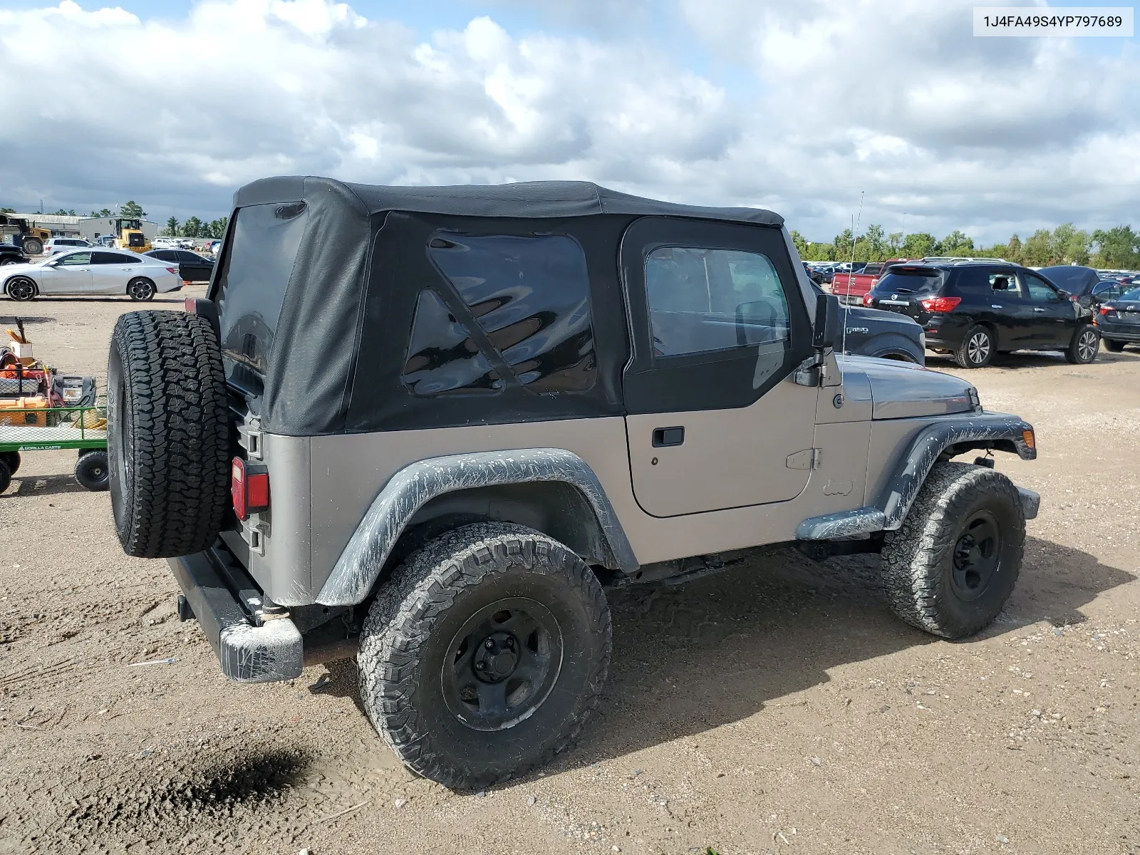 2000 Jeep Wrangler / Tj Sport VIN: 1J4FA49S4YP797689 Lot: 64570614