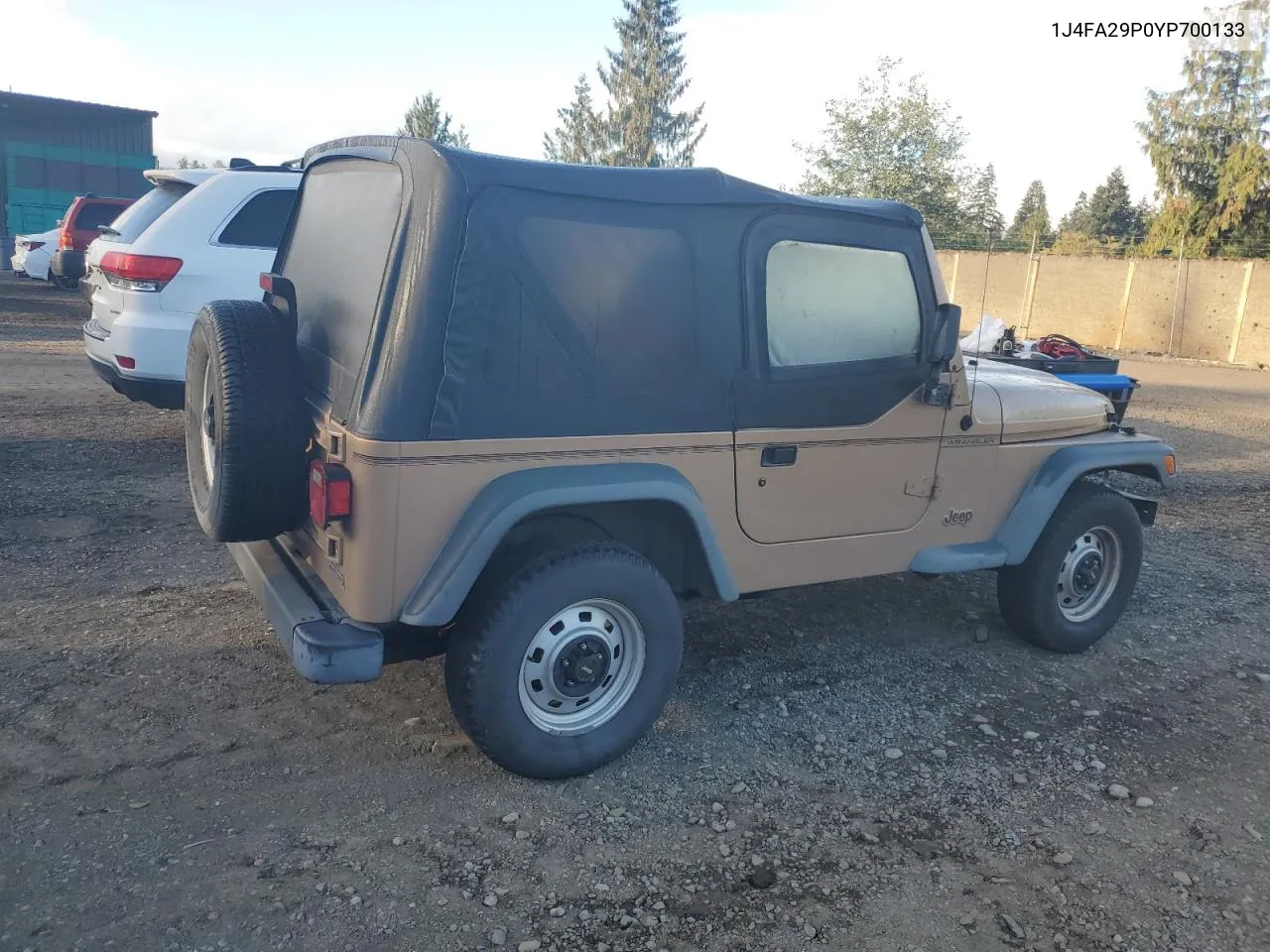 1J4FA29P0YP700133 2000 Jeep Wrangler / Tj Se