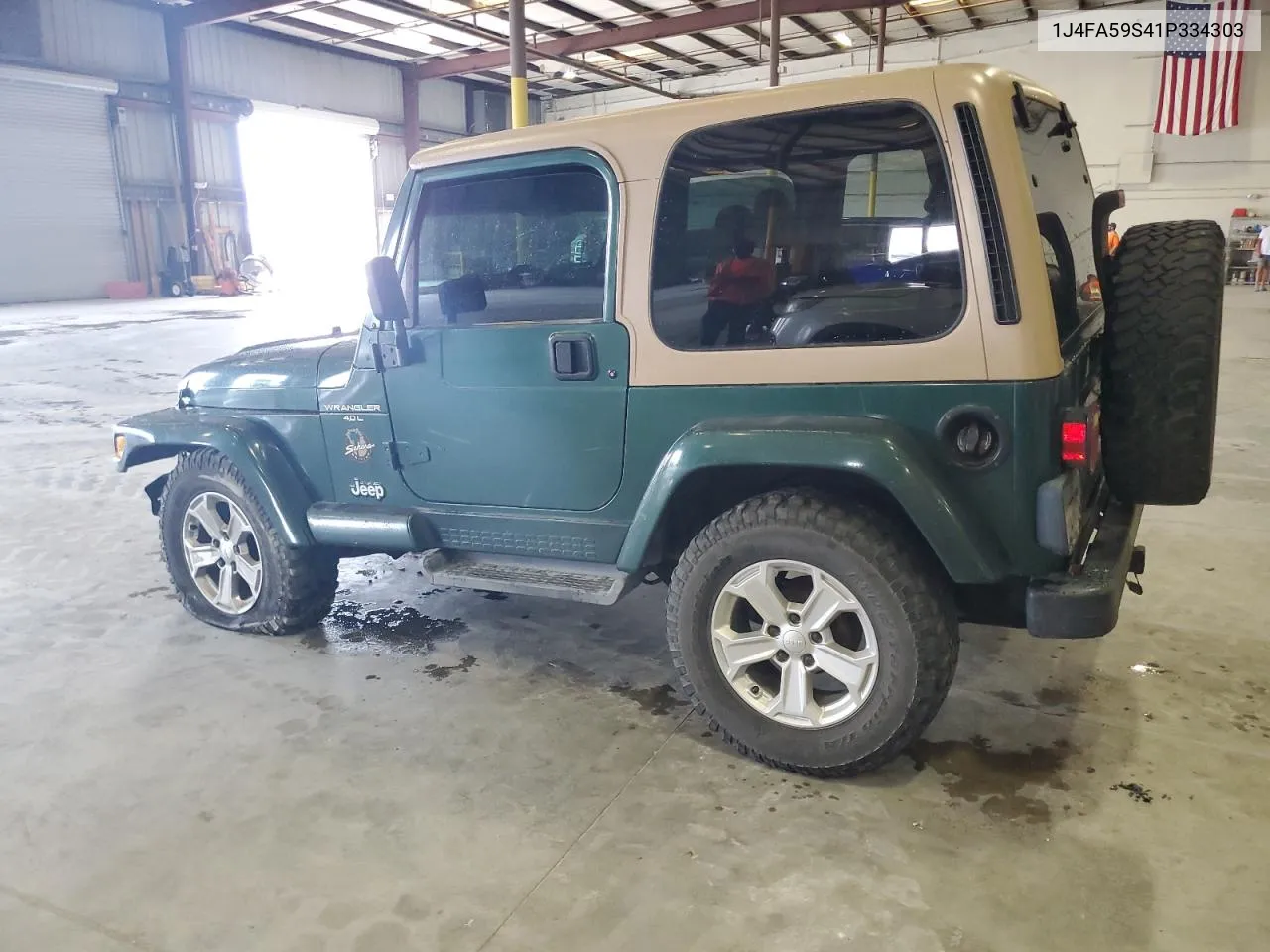 2001 Jeep Wrangler / Tj Sahara VIN: 1J4FA59S41P334303 Lot: 58280864