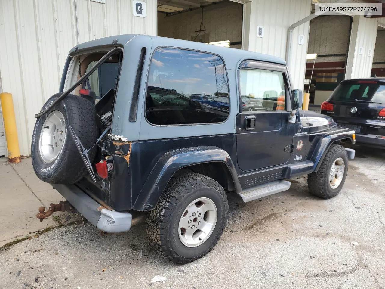 2002 Jeep Wrangler / Tj Sahara VIN: 1J4FA59S72P724796 Lot: 60654714