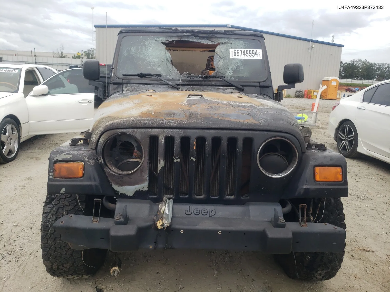 1J4FA49S23P372433 2003 Jeep Wrangler / Tj Sport