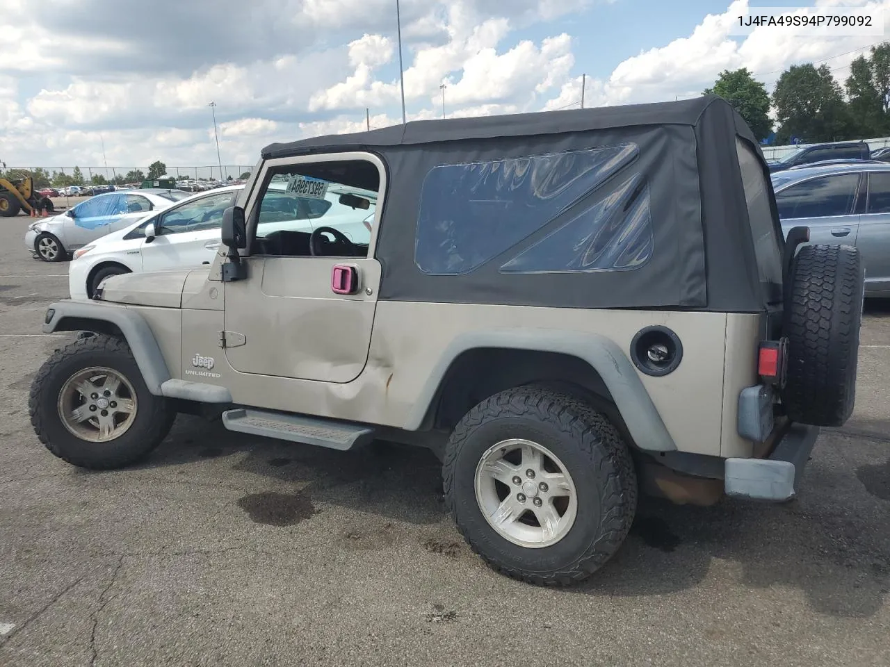 2004 Jeep Wrangler / Tj Sport VIN: 1J4FA49S94P799092 Lot: 59273964