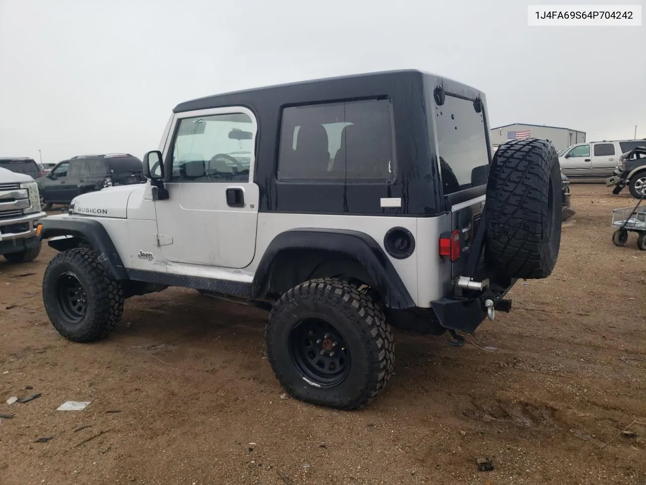 2004 Jeep Wrangler / Tj Rubicon VIN: 1J4FA69S64P704242 Lot: 61909804