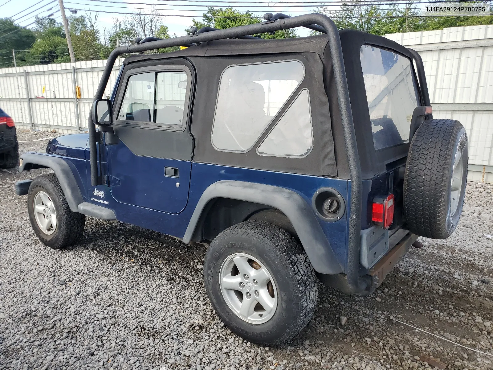 2004 Jeep Wrangler / Tj Se VIN: 1J4FA29124P700785 Lot: 62219264