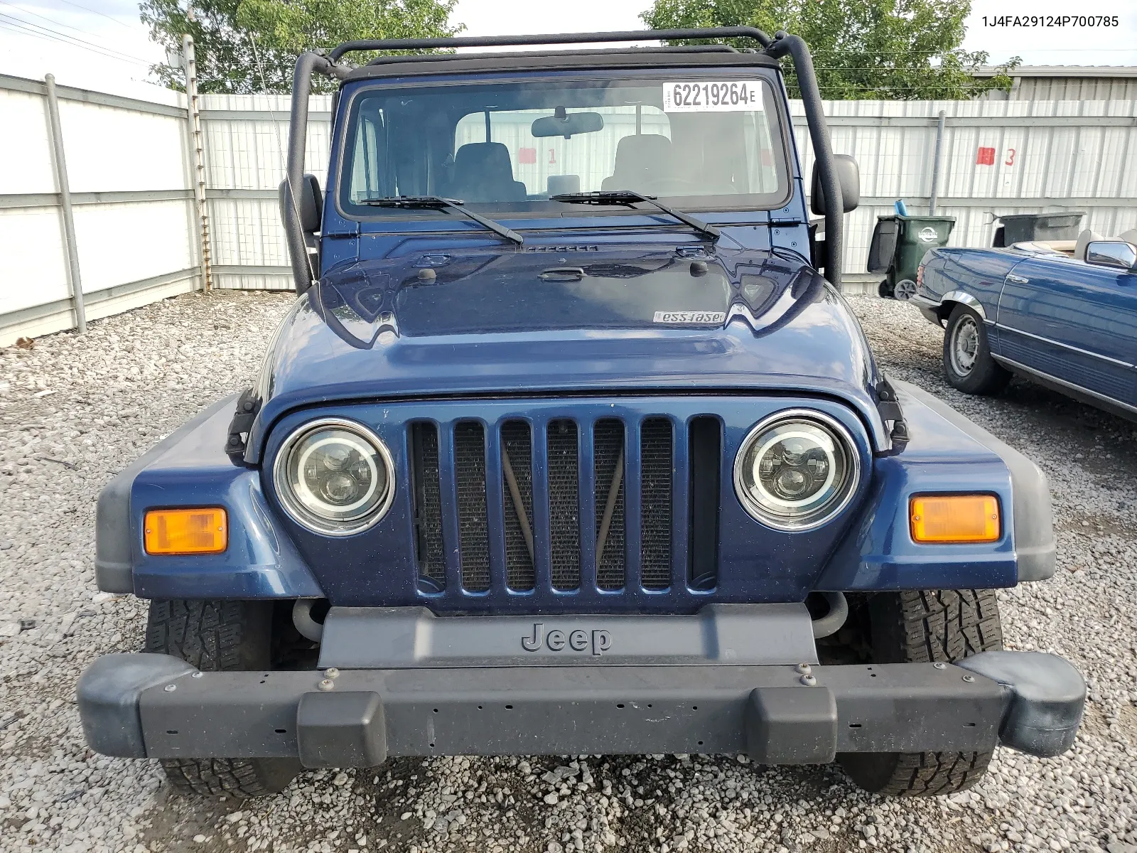 2004 Jeep Wrangler / Tj Se VIN: 1J4FA29124P700785 Lot: 62219264