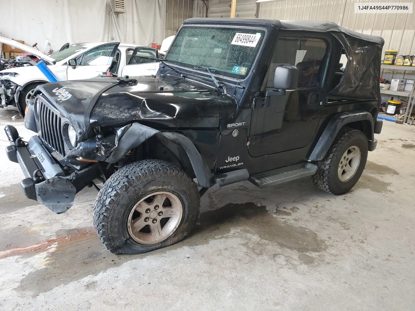 1J4FA49S44P770986 2004 Jeep Wrangler / Tj Sport