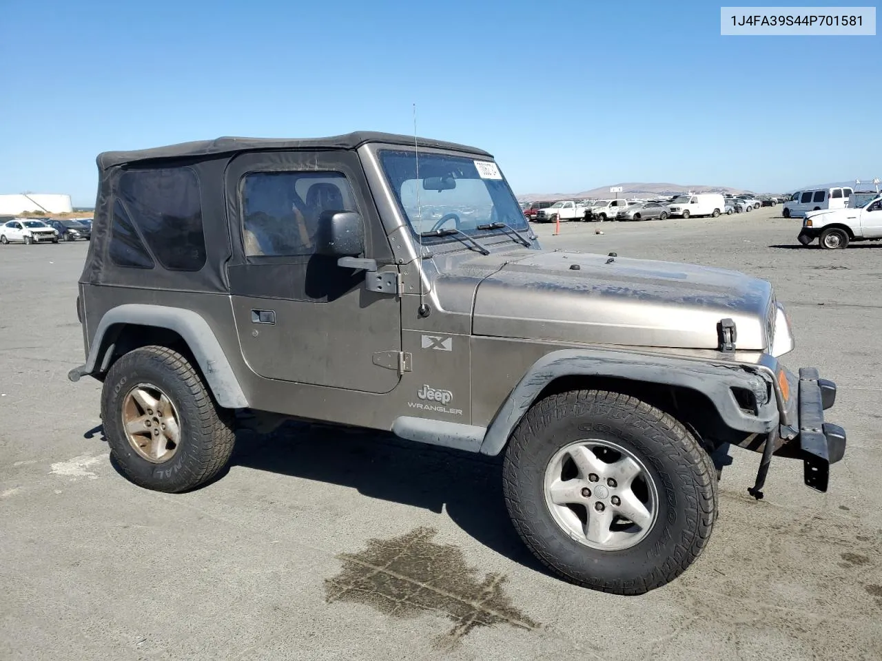 2004 Jeep Wrangler X VIN: 1J4FA39S44P701581 Lot: 70062724