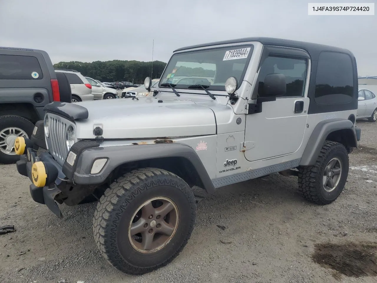 2004 Jeep Wrangler X VIN: 1J4FA39S74P724420 Lot: 71839944