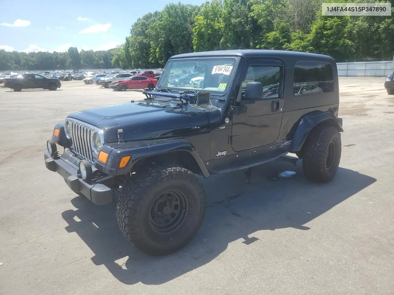 2005 Jeep Wrangler / Tj Unlimited VIN: 1J4FA44S15P347890 Lot: 61641944