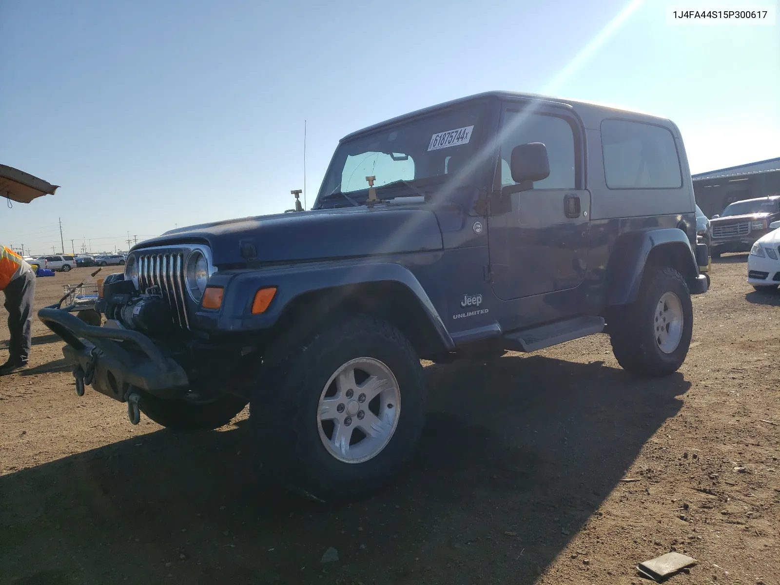 2005 Jeep Wrangler / Tj Unlimited VIN: 1J4FA44S15P300617 Lot: 61875744