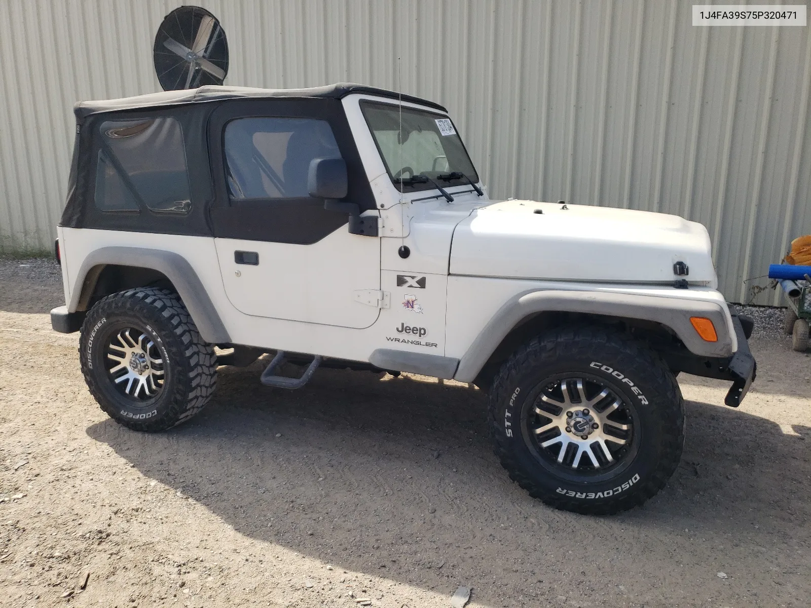 2005 Jeep Wrangler X VIN: 1J4FA39S75P320471 Lot: 63781384